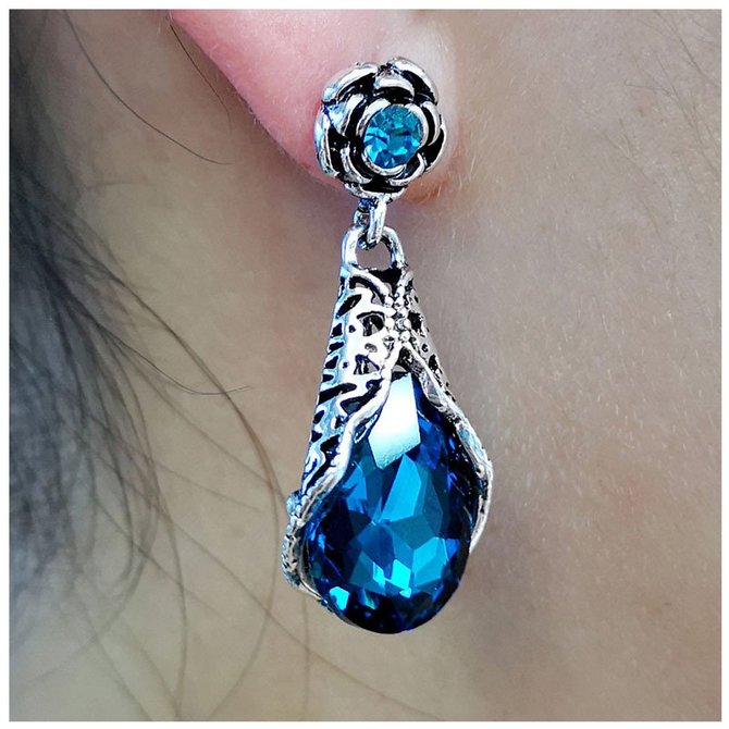 Lake Blue Earrings